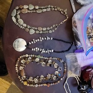 Stone necklace  lot  4